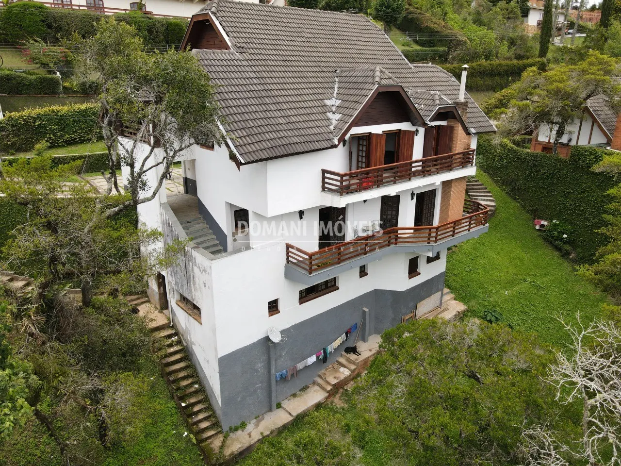 Casa à venda de 1.160 m² em Campos do Jordão, SP, Brasil