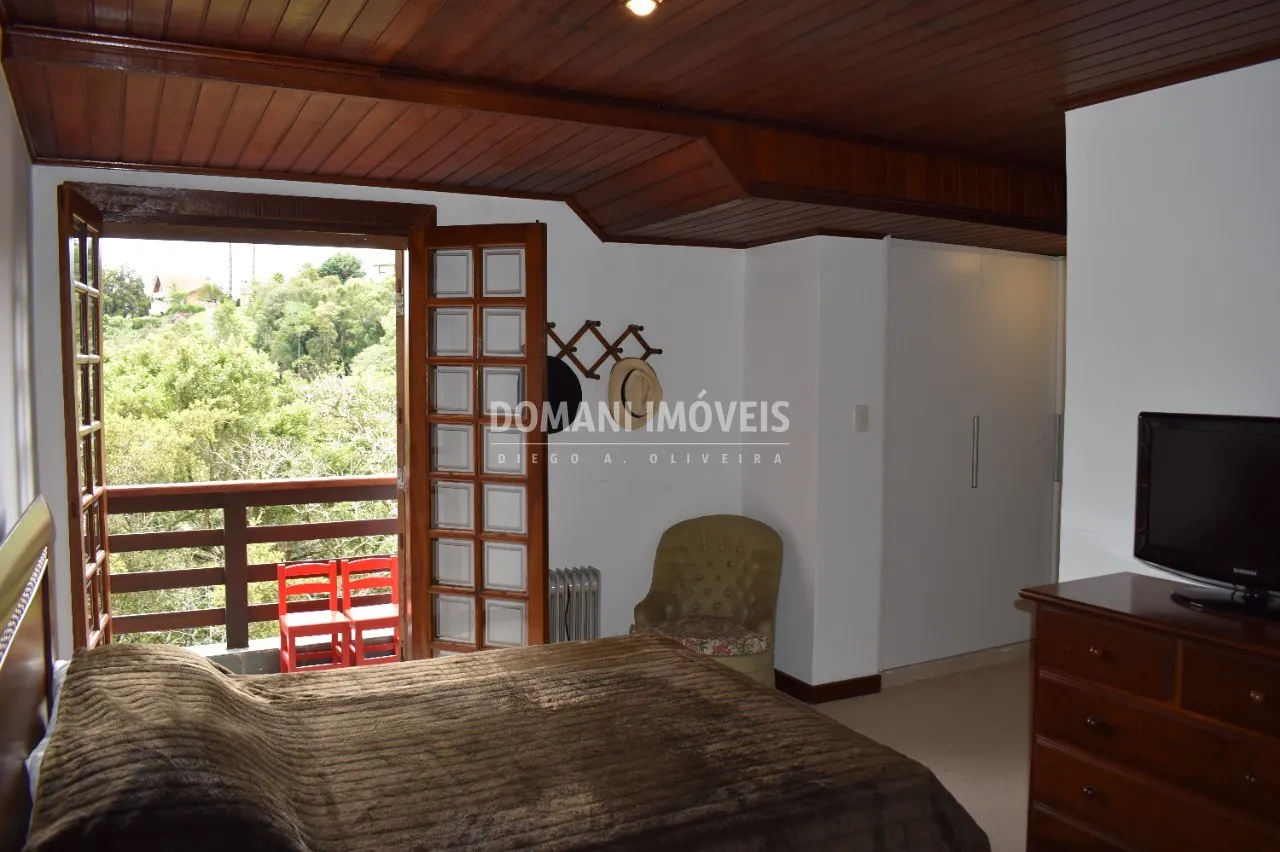 Casa à venda de 1.160 m² em Campos do Jordão, SP, Brasil