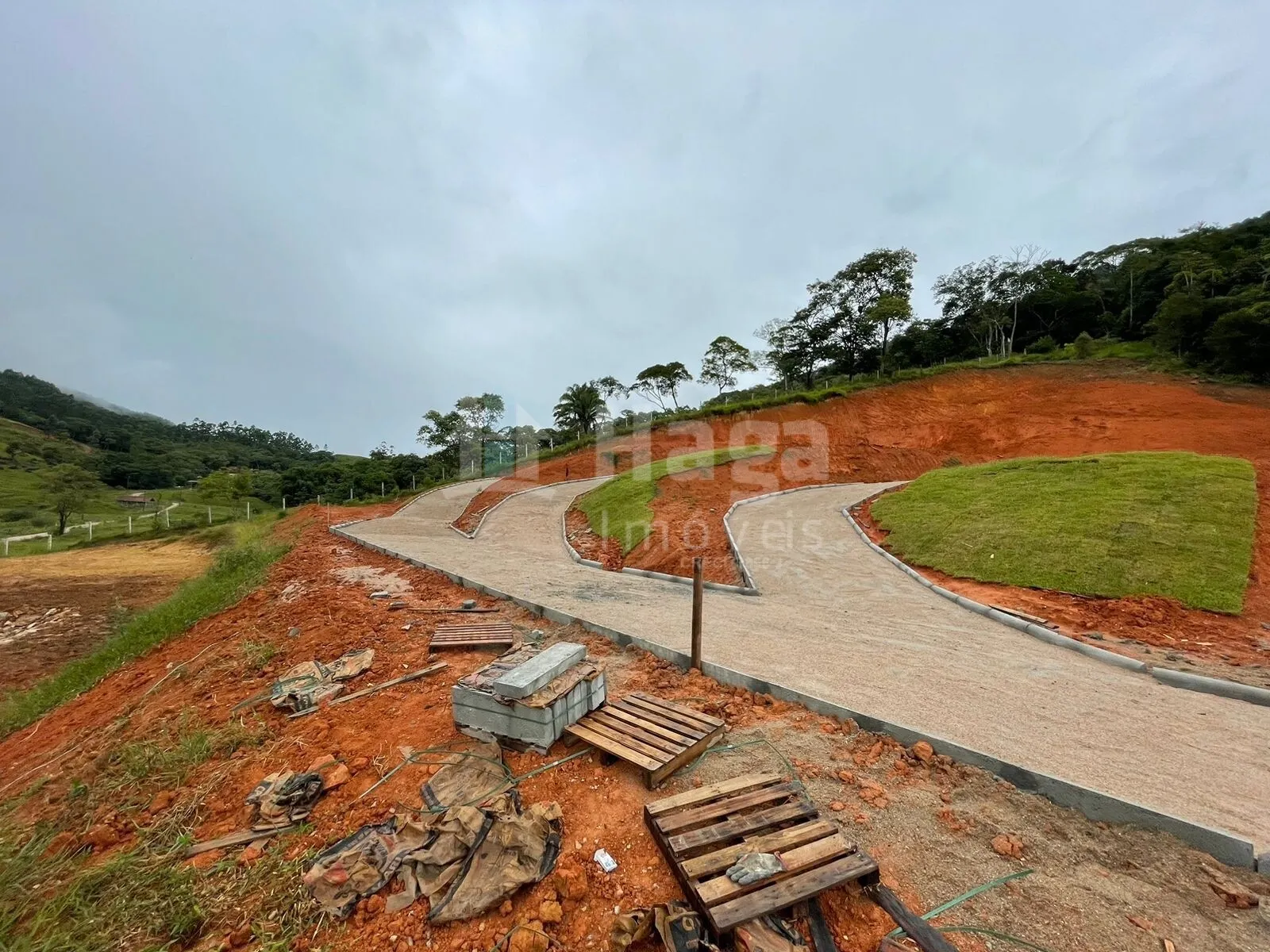 Chácara à venda de 9.000 m² em Tijucas, SC, Brasil
