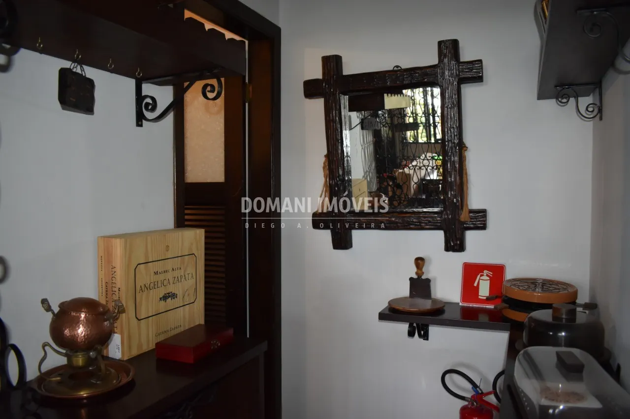 Casa à venda de 5.570 m² em Campos do Jordão, SP, Brasil