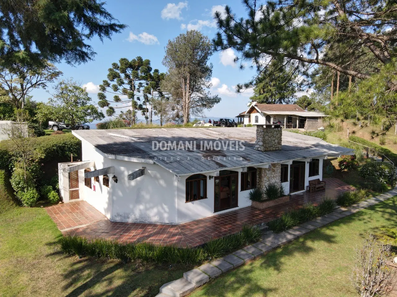 Casa à venda de 5.570 m² em Campos do Jordão, SP, Brasil