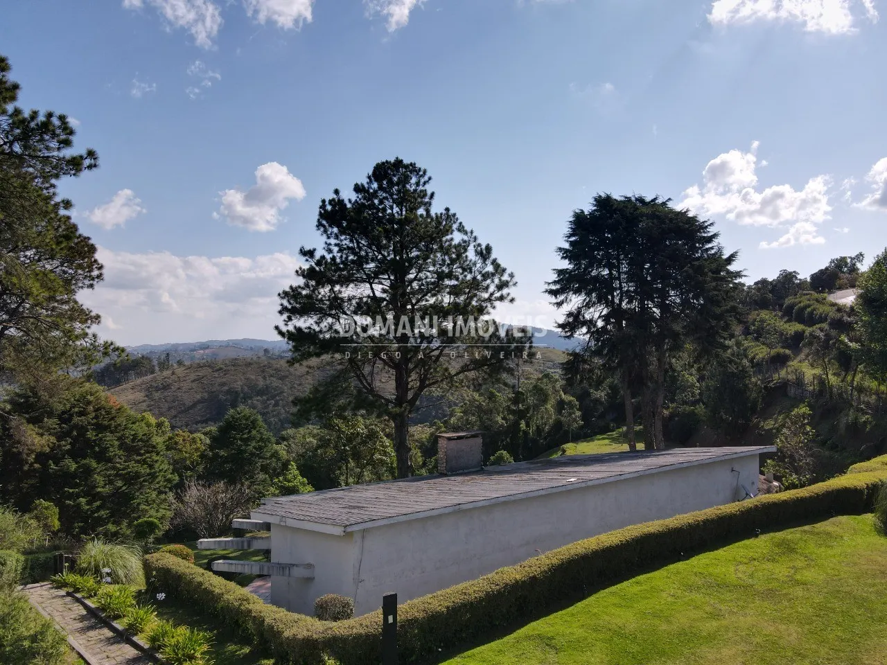 Casa à venda de 5.570 m² em Campos do Jordão, SP, Brasil