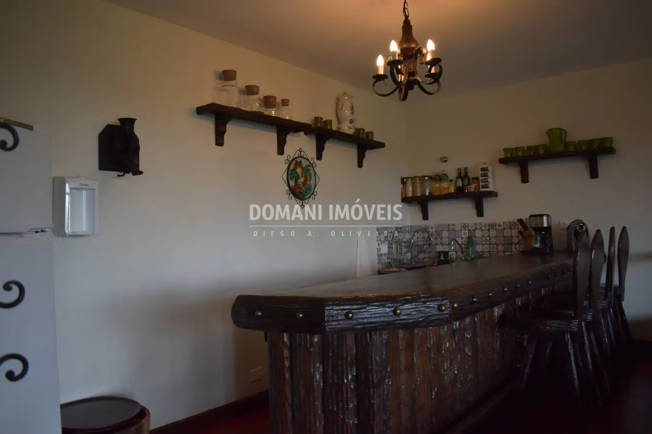 Casa à venda de 5.570 m² em Campos do Jordão, SP, Brasil