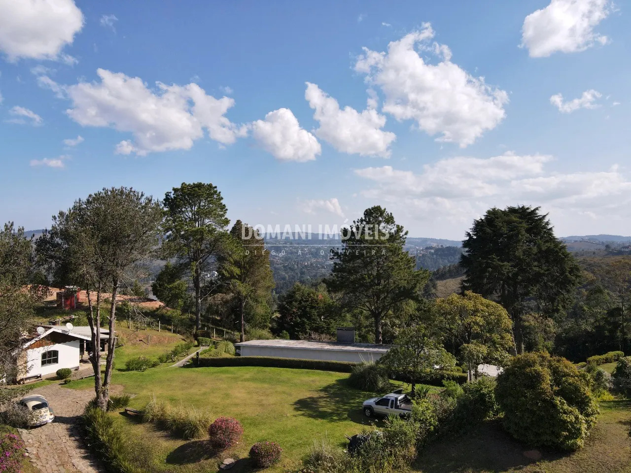 Casa à venda de 5.570 m² em Campos do Jordão, SP, Brasil