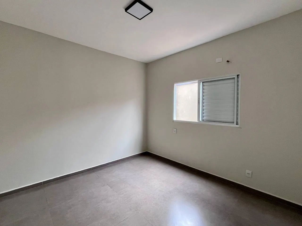 Casa à venda de 160 m² em Piraju, SP, Brasil