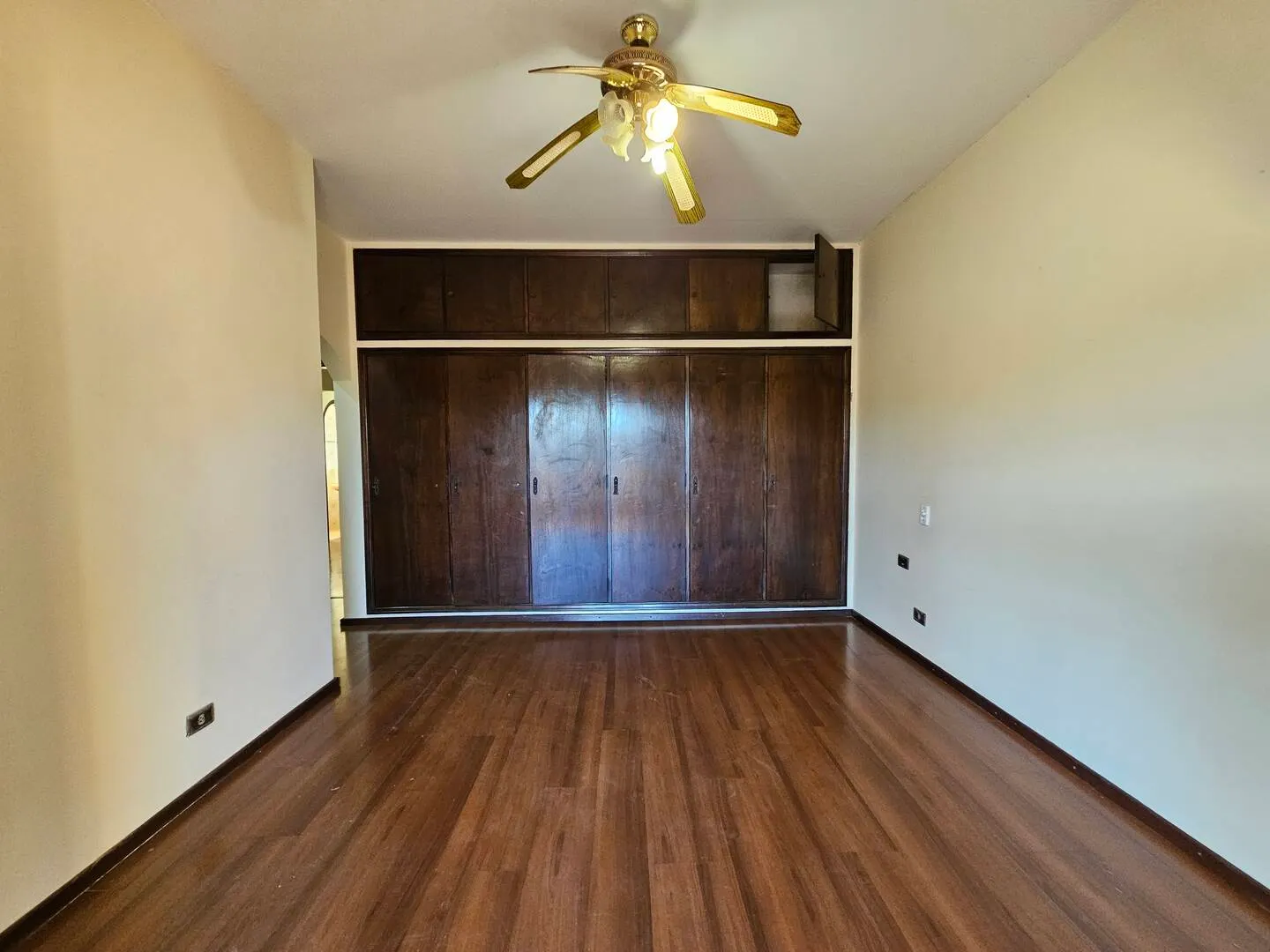 Casa à venda de 247 m² em Piraju, SP, Brasil
