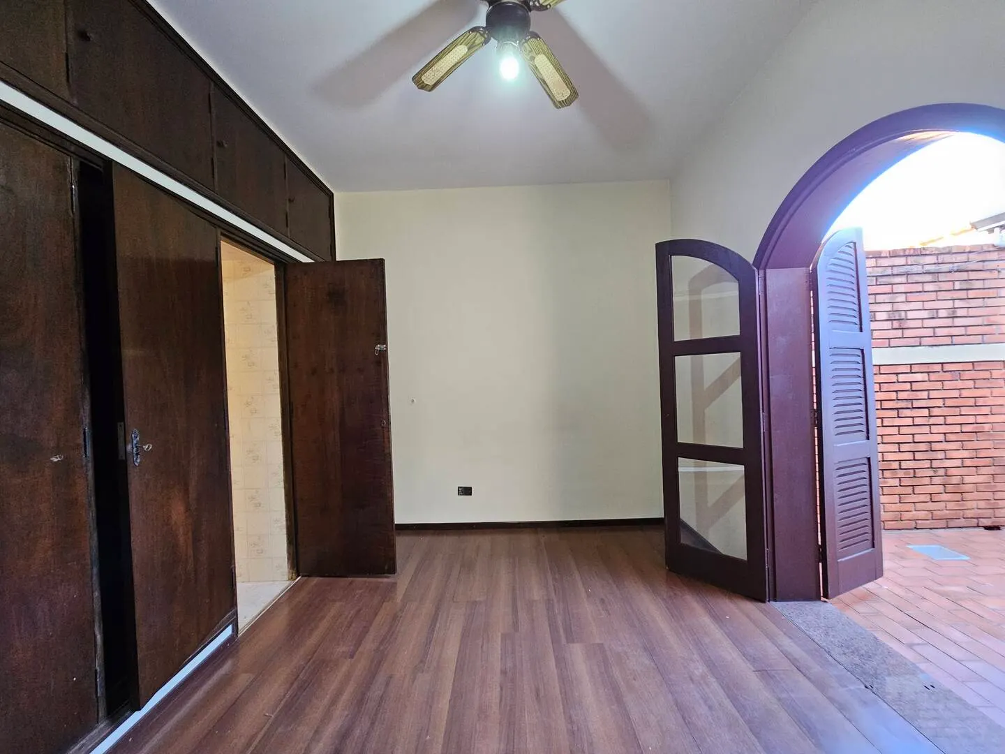 Casa à venda de 247 m² em Piraju, SP, Brasil