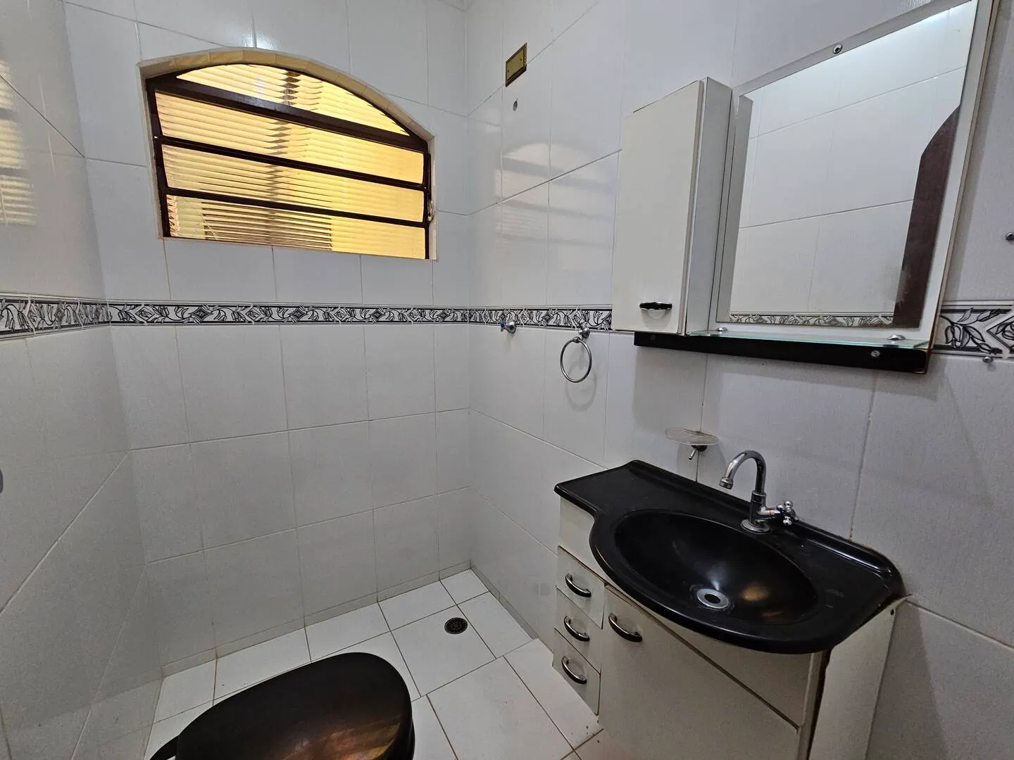 Casa à venda de 247 m² em Piraju, SP, Brasil