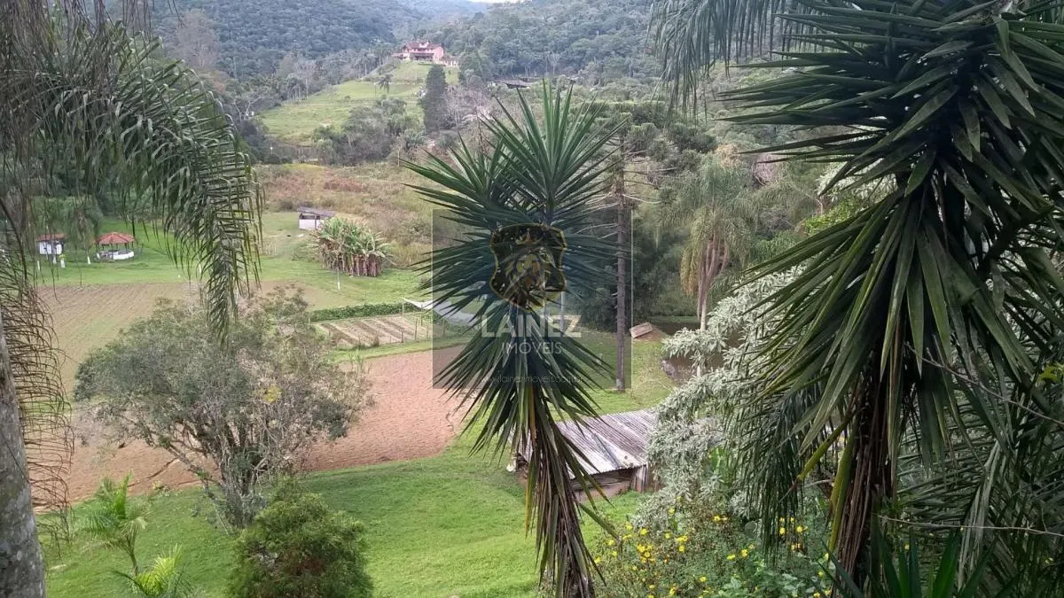 Sítio à venda de 11 ha em Itapecerica da Serra, SP, Brasil