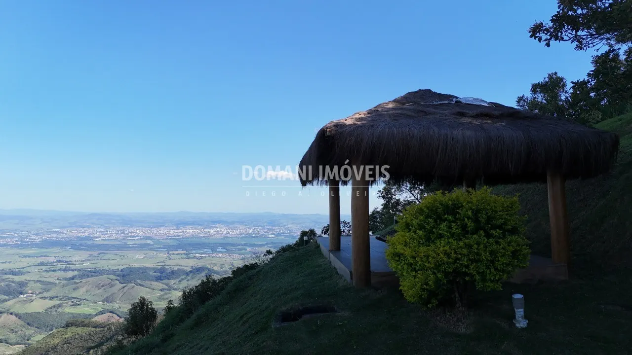 Casa à venda de 5.465 m² em Santo Antônio do Pinhal, SP, Brasil