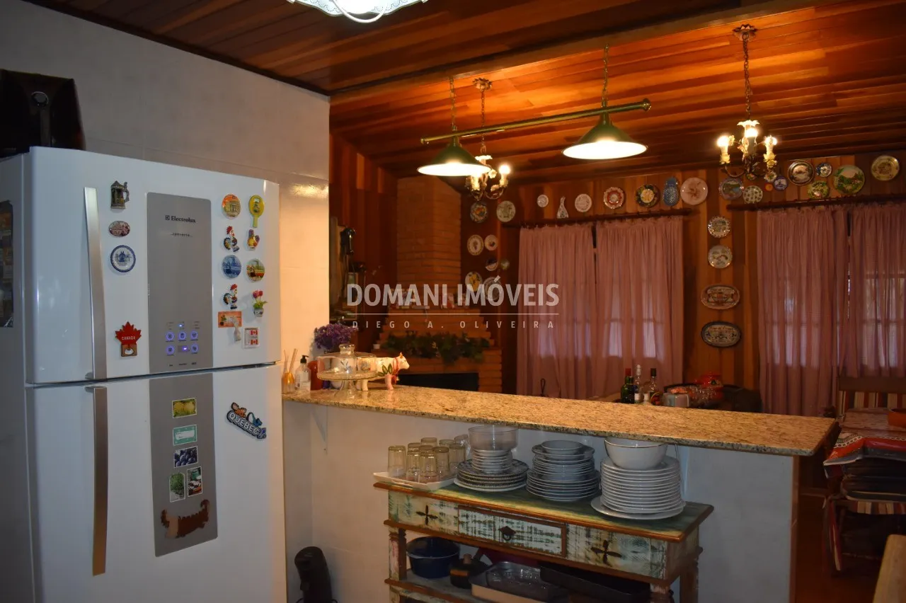 Casa à venda de 1.175 m² em Campos do Jordão, SP, Brasil