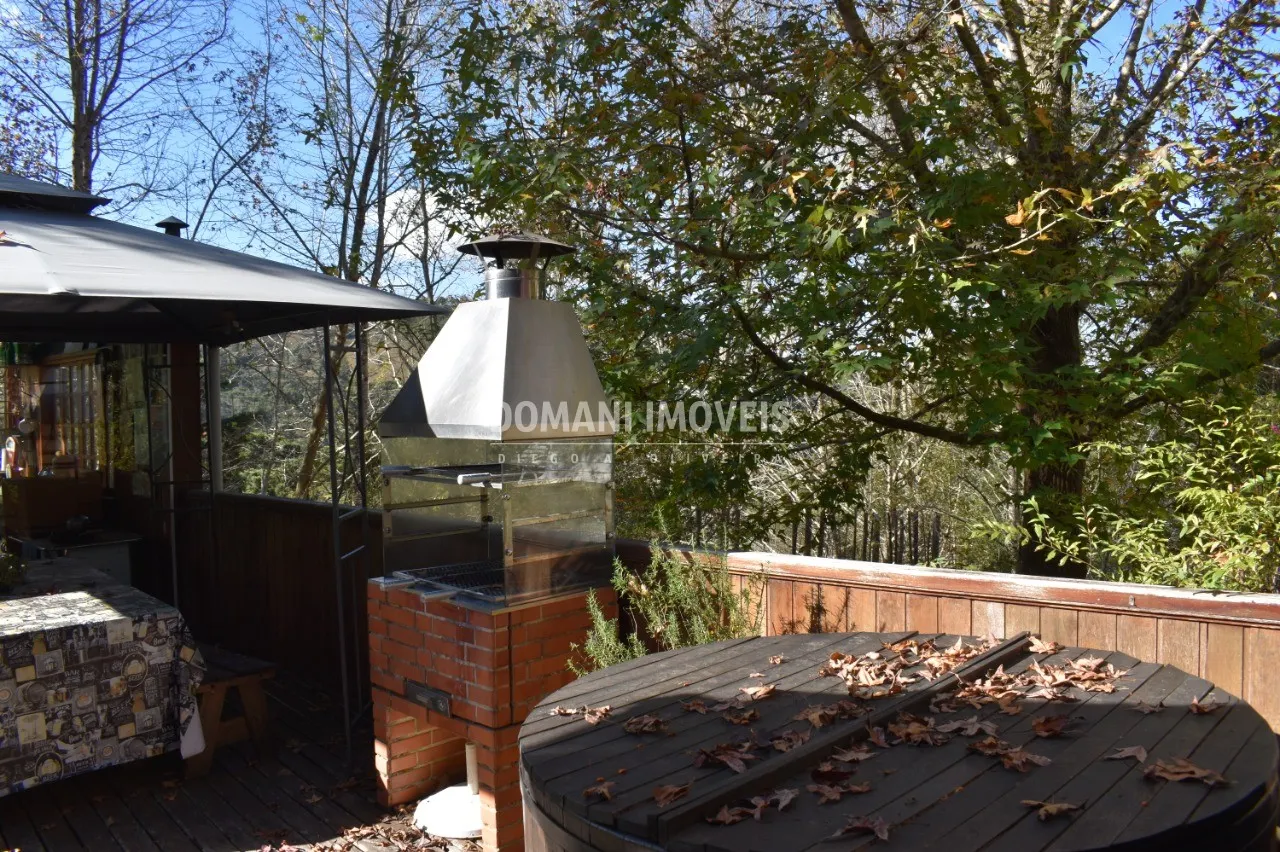 Casa à venda de 1.175 m² em Campos do Jordão, SP, Brasil