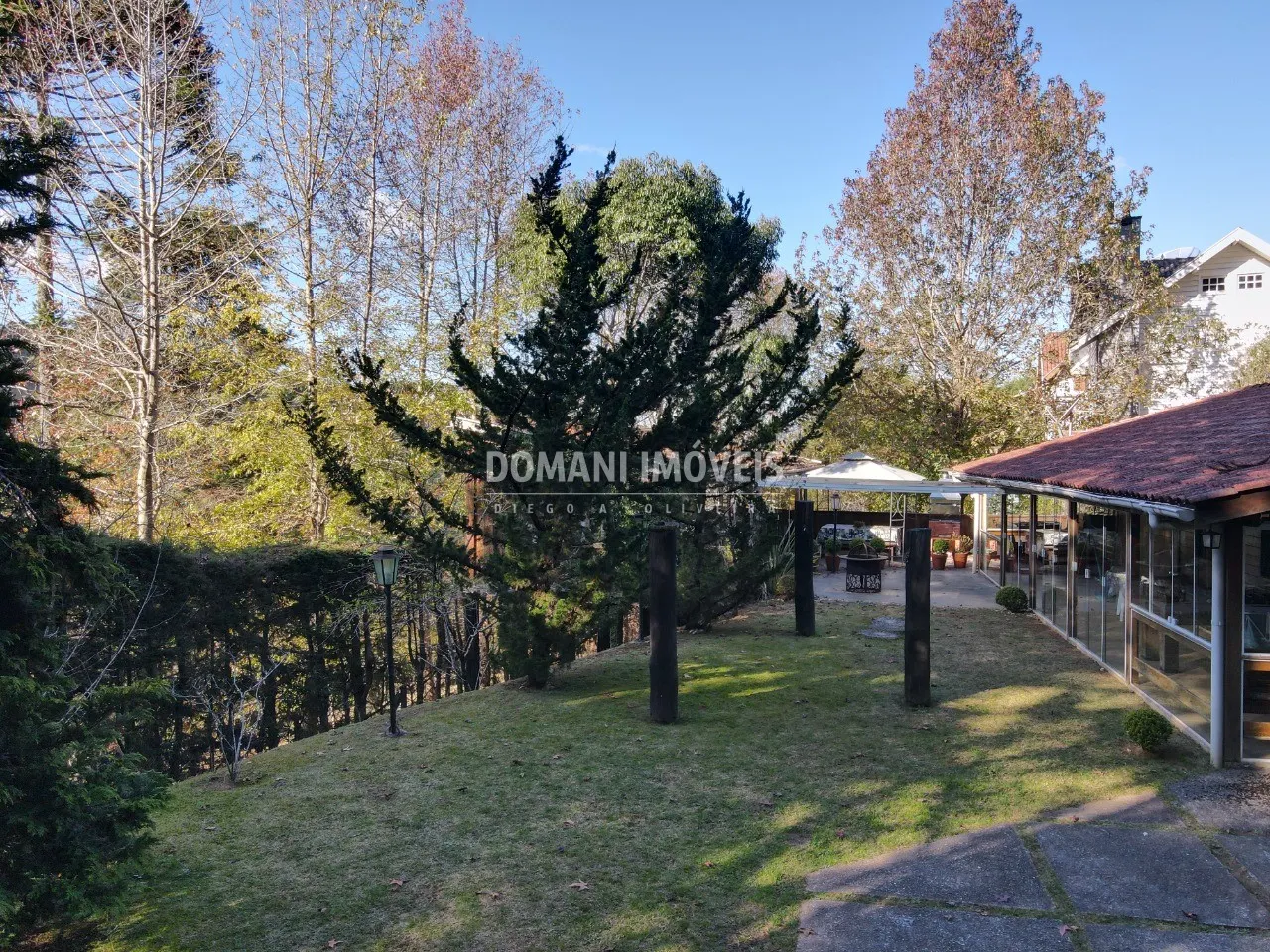 Casa à venda de 1.175 m² em Campos do Jordão, SP, Brasil