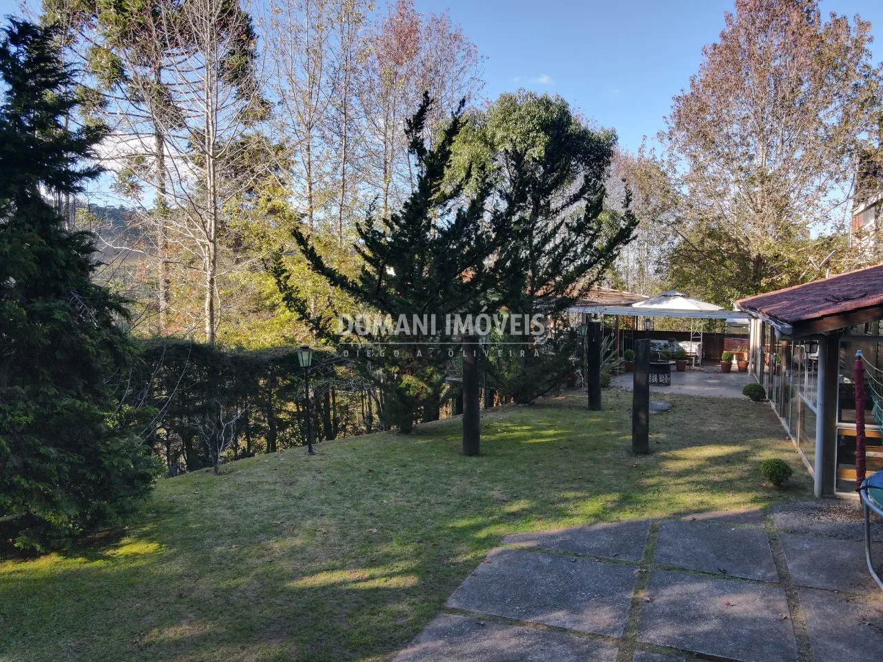 Casa à venda de 1.175 m² em Campos do Jordão, SP, Brasil