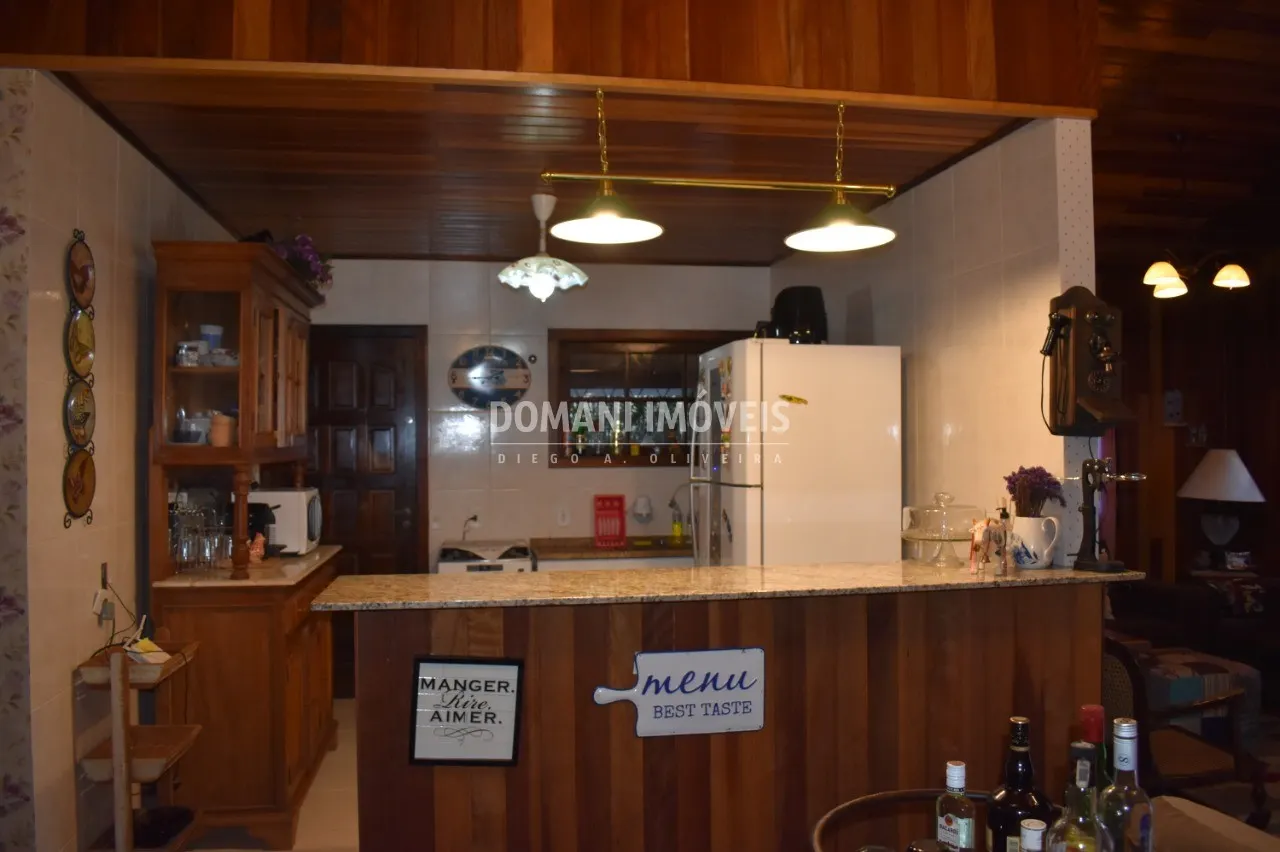 Casa à venda de 1.175 m² em Campos do Jordão, SP, Brasil