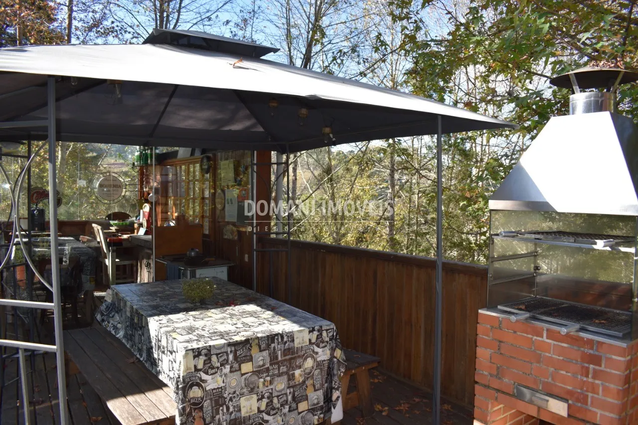 Casa à venda de 1.175 m² em Campos do Jordão, SP, Brasil