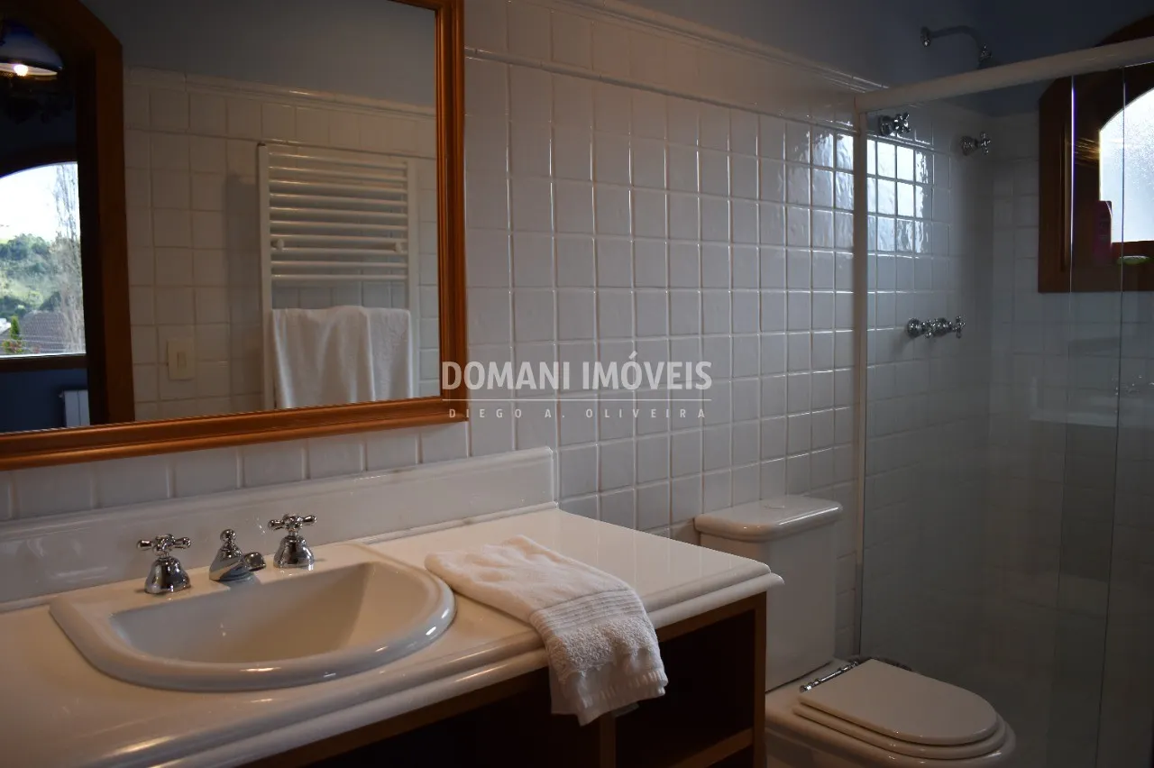 Casa à venda de 2.730 m² em Campos do Jordão, SP, Brasil