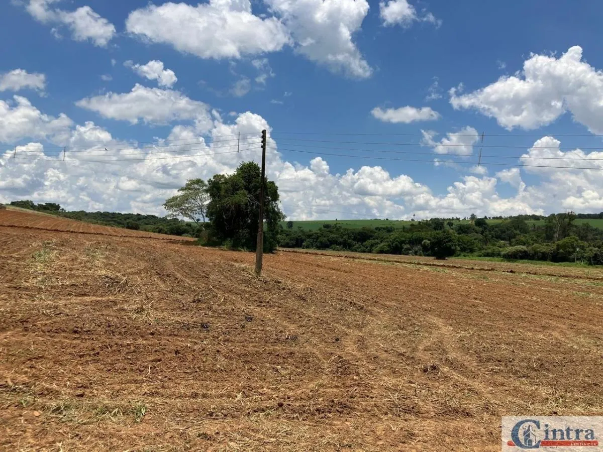 Fazenda à venda de 51 ha em Tuiuti, SP, Brasil