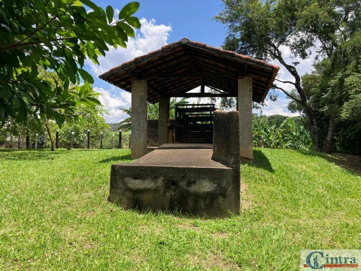 Fazenda à venda de 51 ha em Tuiuti, SP, Brasil