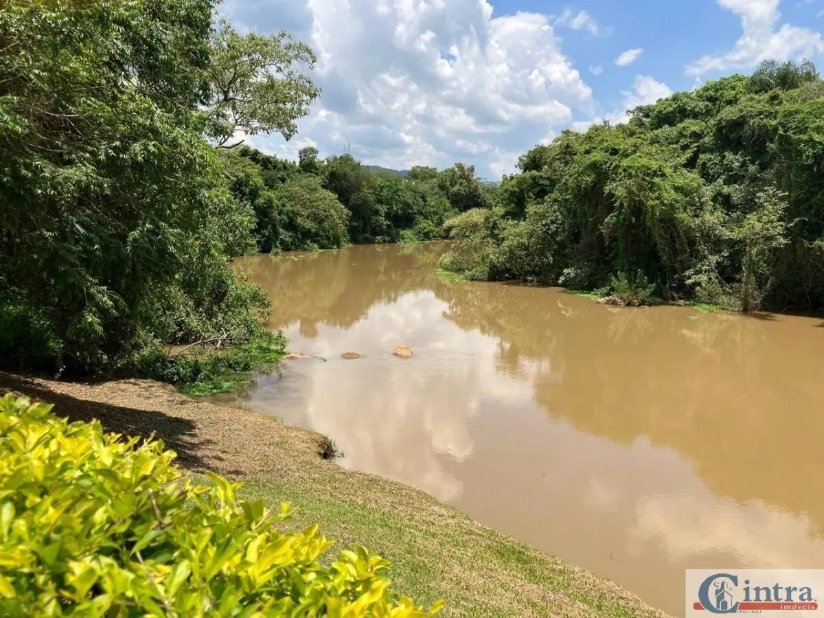Fazenda à venda de 51 ha em Tuiuti, SP, Brasil
