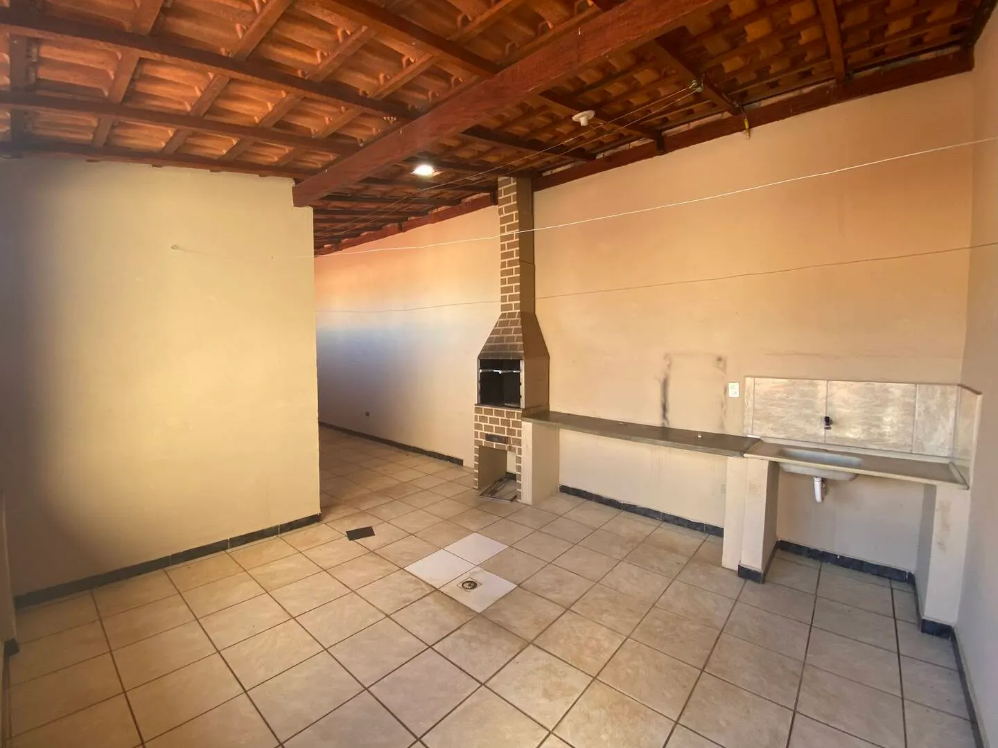 Casa à venda de 240 m² em Piraju, SP, Brasil