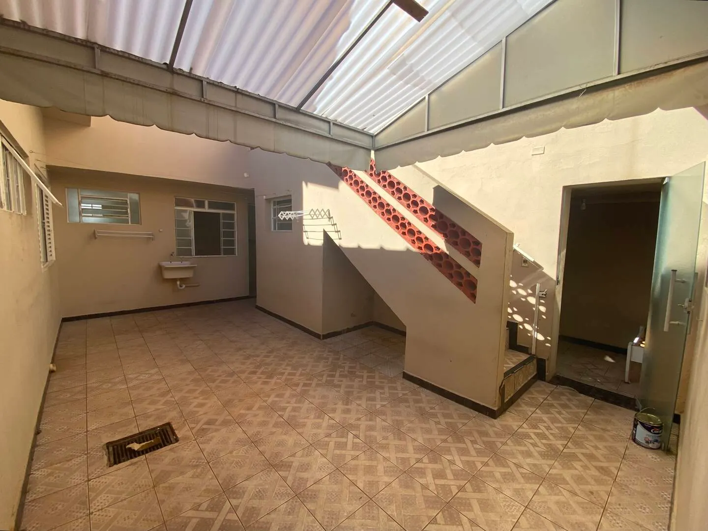 Casa à venda de 240 m² em Piraju, SP, Brasil
