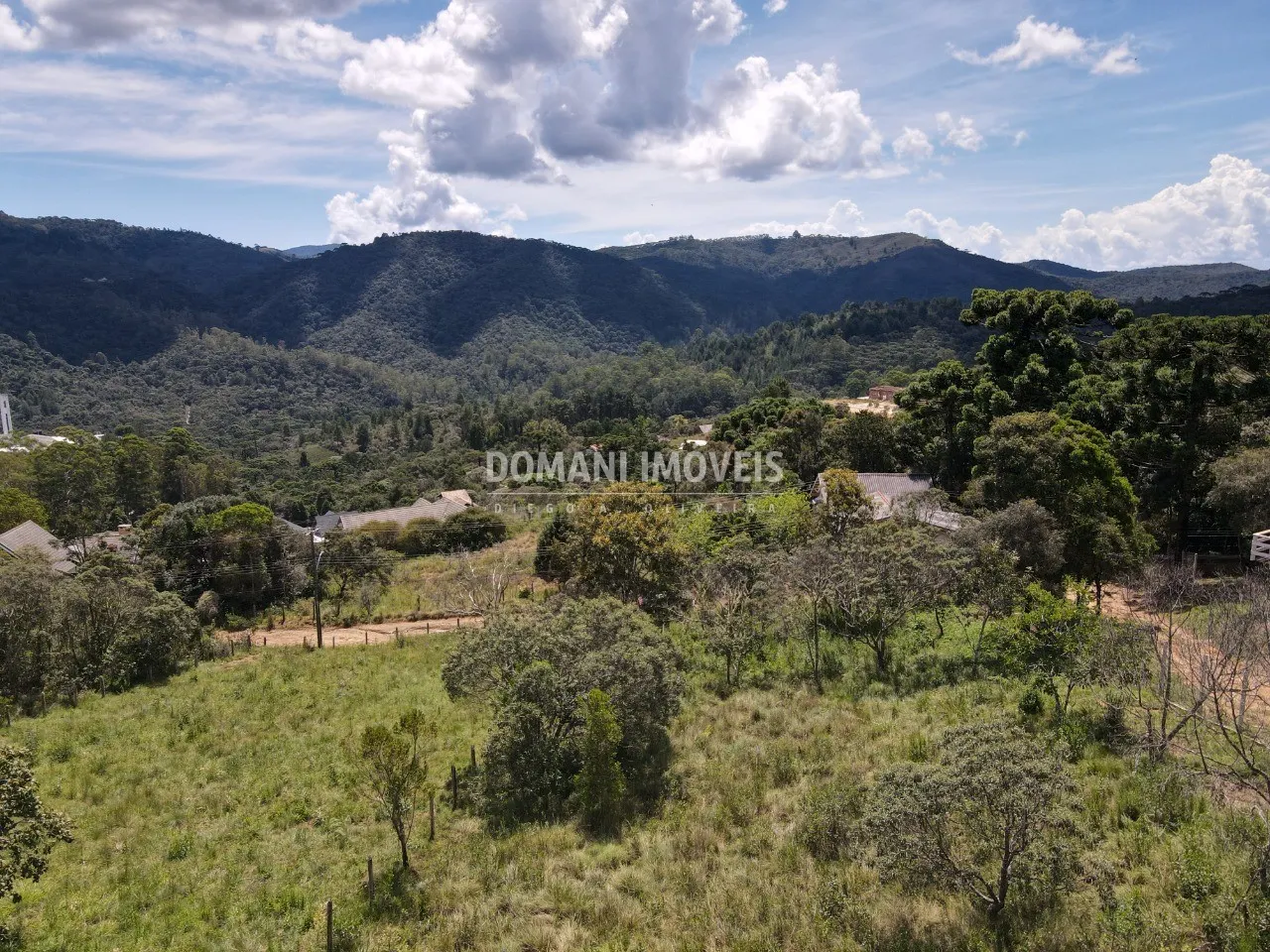 Plot for sale of 1,160 m² in Campos do Jordão, SP, Brazil