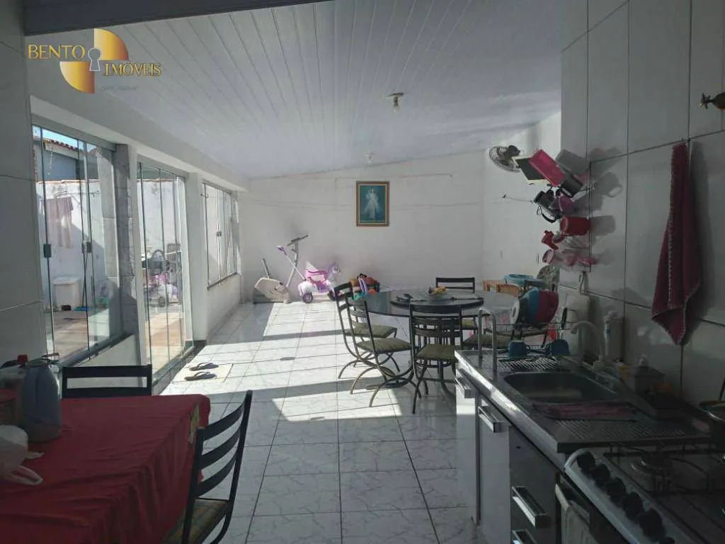 Casa à venda de 250 m² em Várzea Grande, MT, Brasil