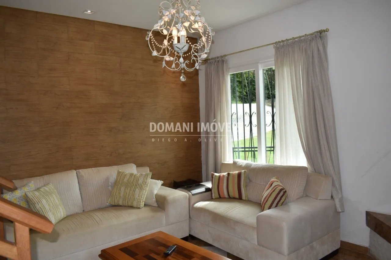 Casa à venda de 1.060 m² em Campos do Jordão, SP, Brasil