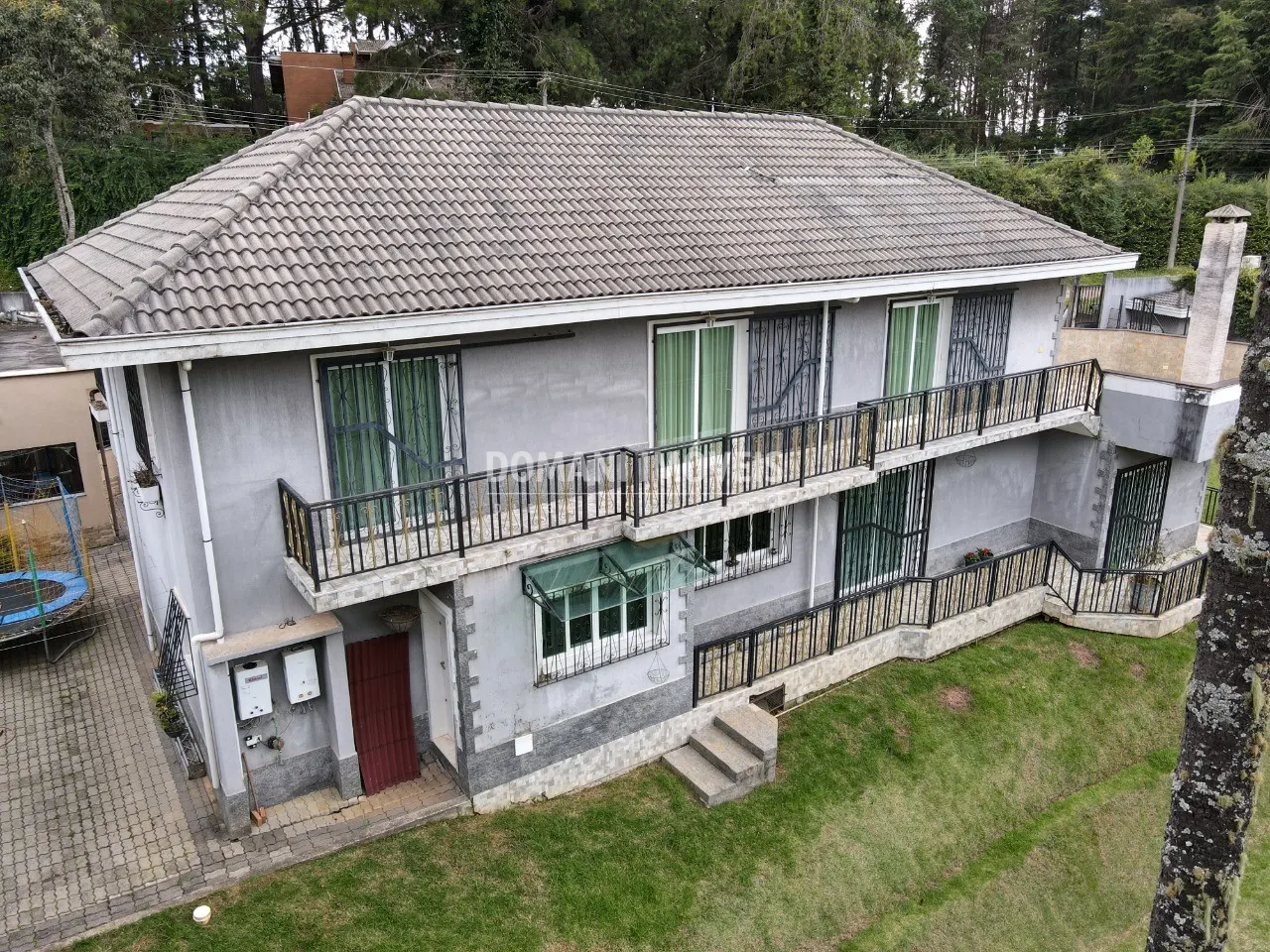 Casa à venda de 1.060 m² em Campos do Jordão, SP, Brasil