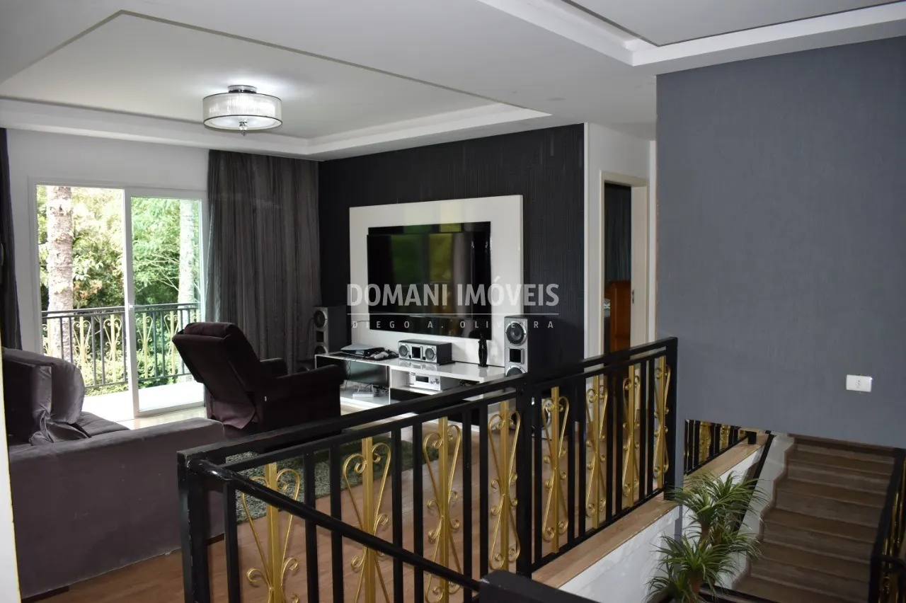 Casa à venda de 1.060 m² em Campos do Jordão, SP, Brasil