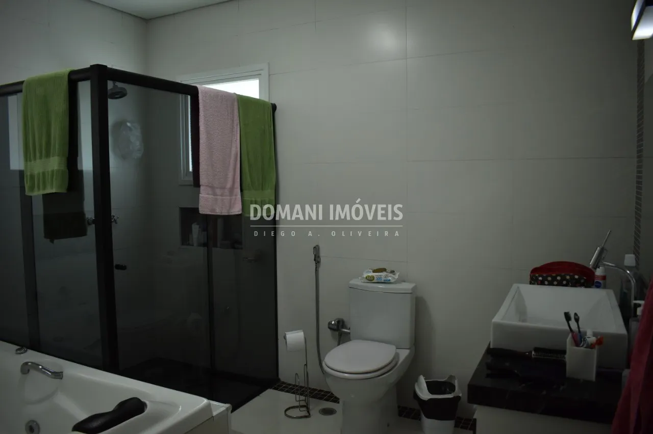Casa à venda de 1.060 m² em Campos do Jordão, SP, Brasil