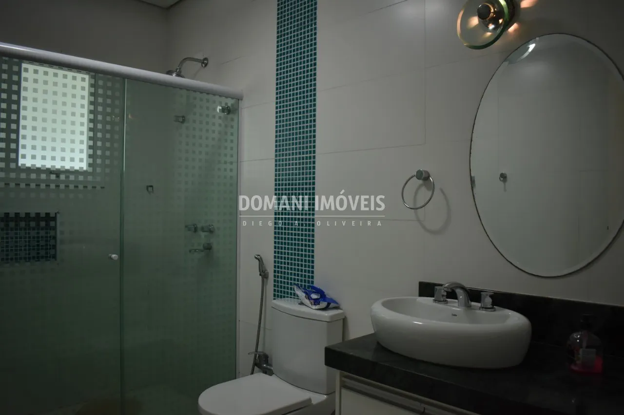 Casa à venda de 1.060 m² em Campos do Jordão, SP, Brasil