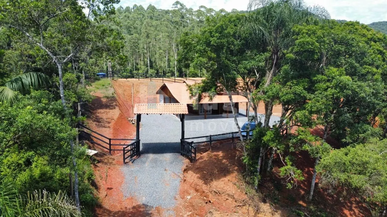 Fazenda à venda de 5.200 m² em Canelinha, SC, Brasil