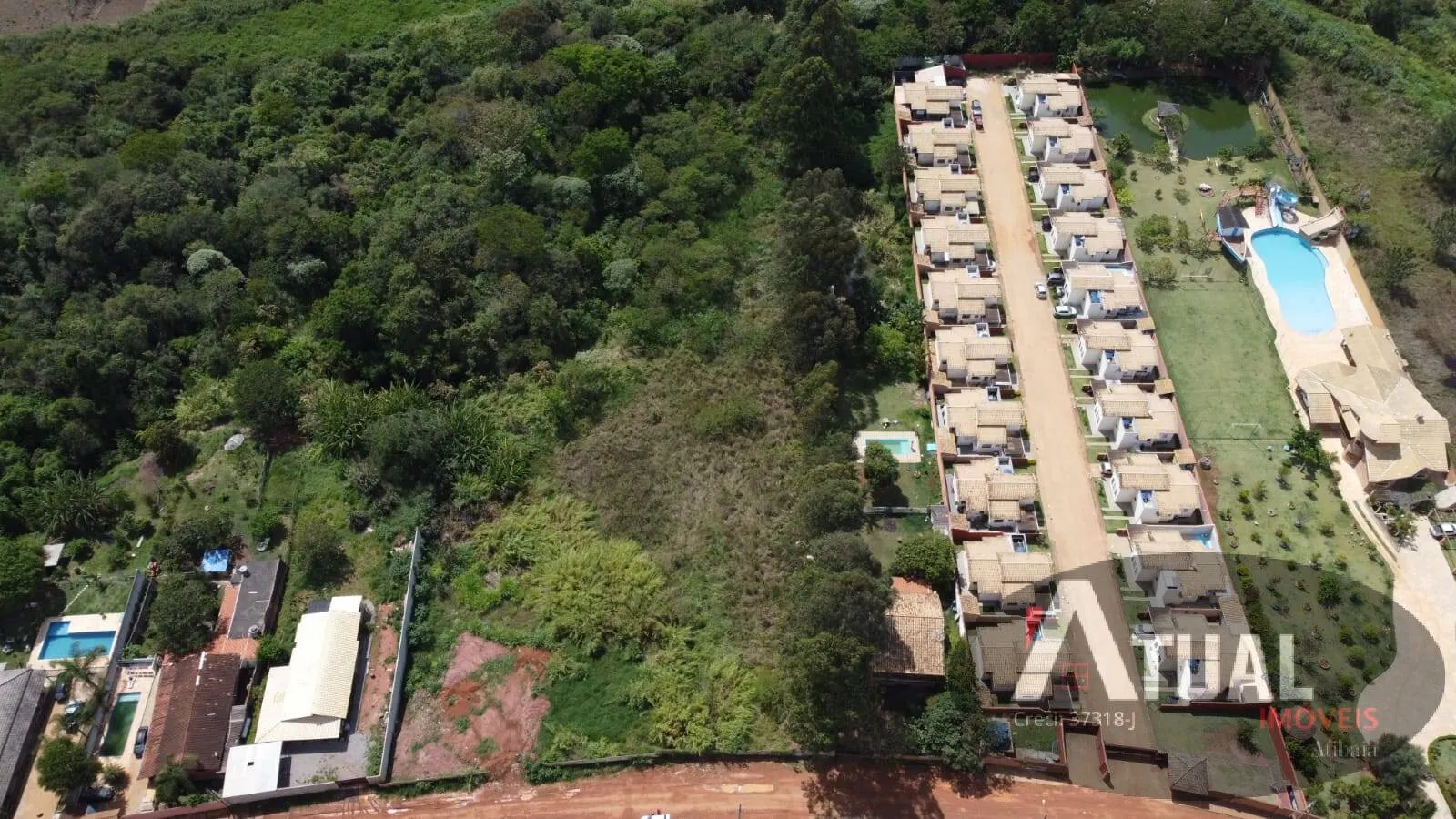 Terreno à venda de 3.663 m² em Atibaia, SP, Brasil