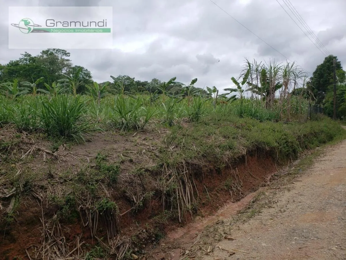 Sítio à venda de 8 ha em Guararema, SP, Brasil