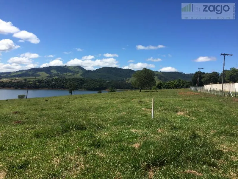 Chácara à venda de 5.400 m² em Joanópolis, SP, Brasil