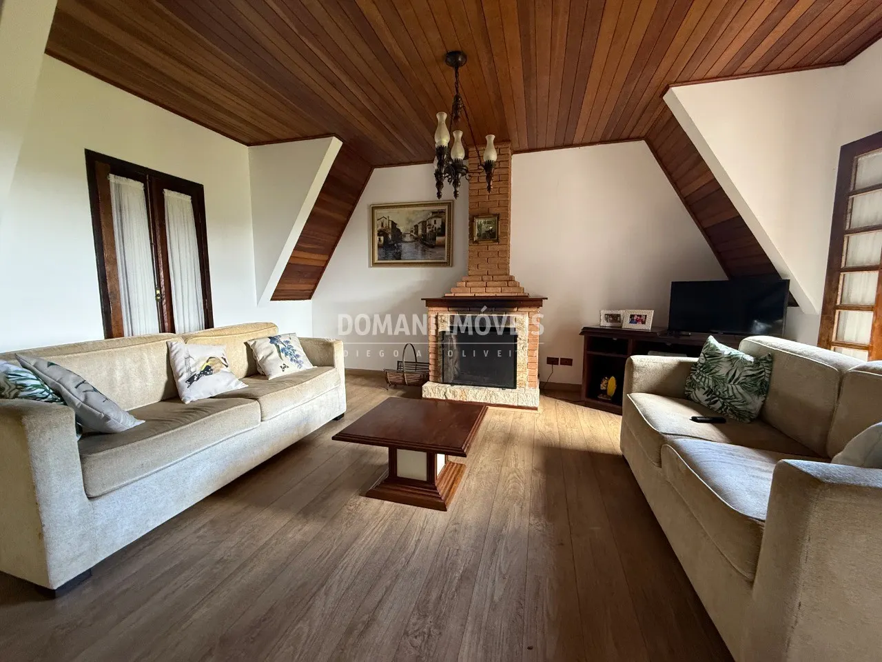 House for sale of 1,010 m² in Campos do Jordão, SP, Brazil