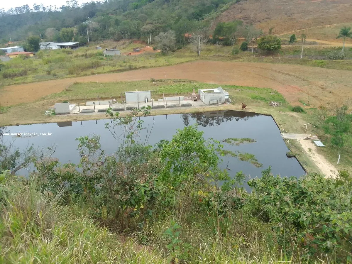 Sítio à venda de 4 ha em São José dos Campos, SP, Brasil