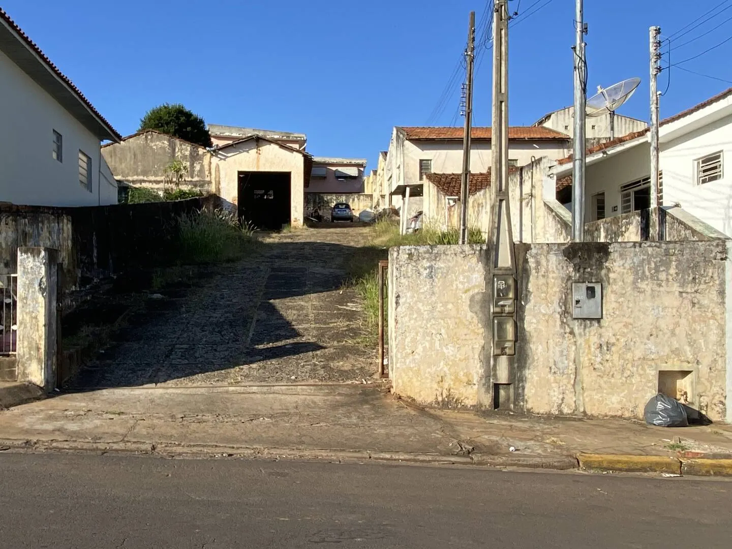 Comercial à venda de 418 m² em Piraju, SP, Brasil