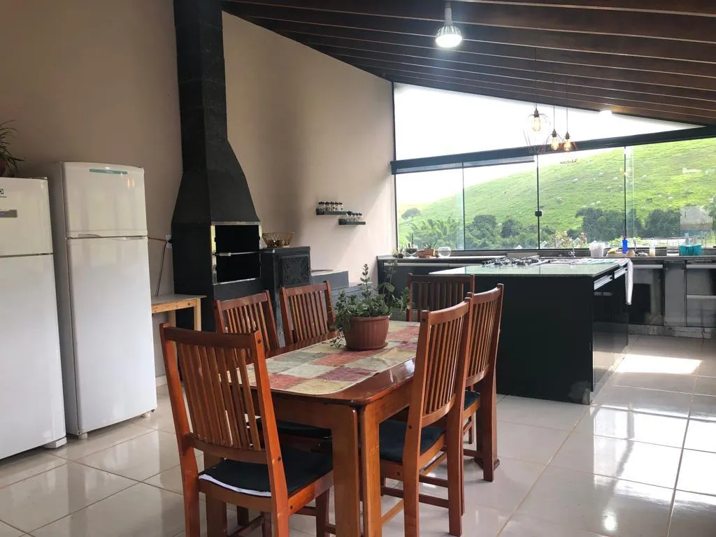 Country home for sale of 1,000 m² in Pouso Alegre, MG, Brazil