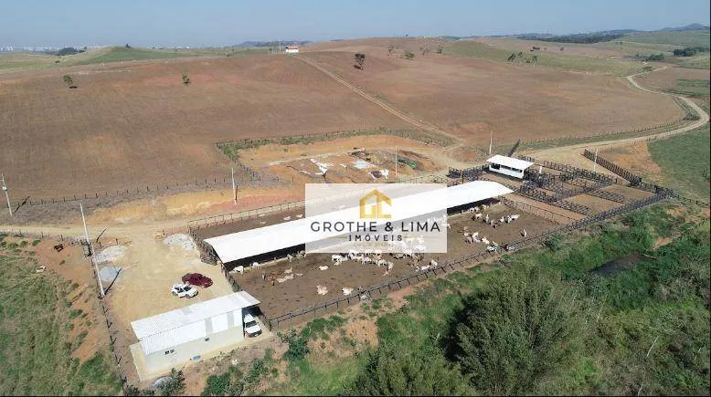 Fazenda à venda de 257 ha em Caçapava, SP, Brasil