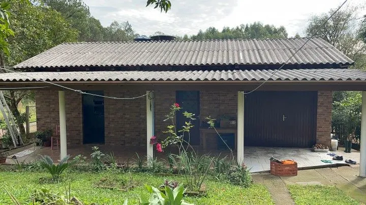 Chácara à venda de 4.800 m² em Araricá, RS, Brasil