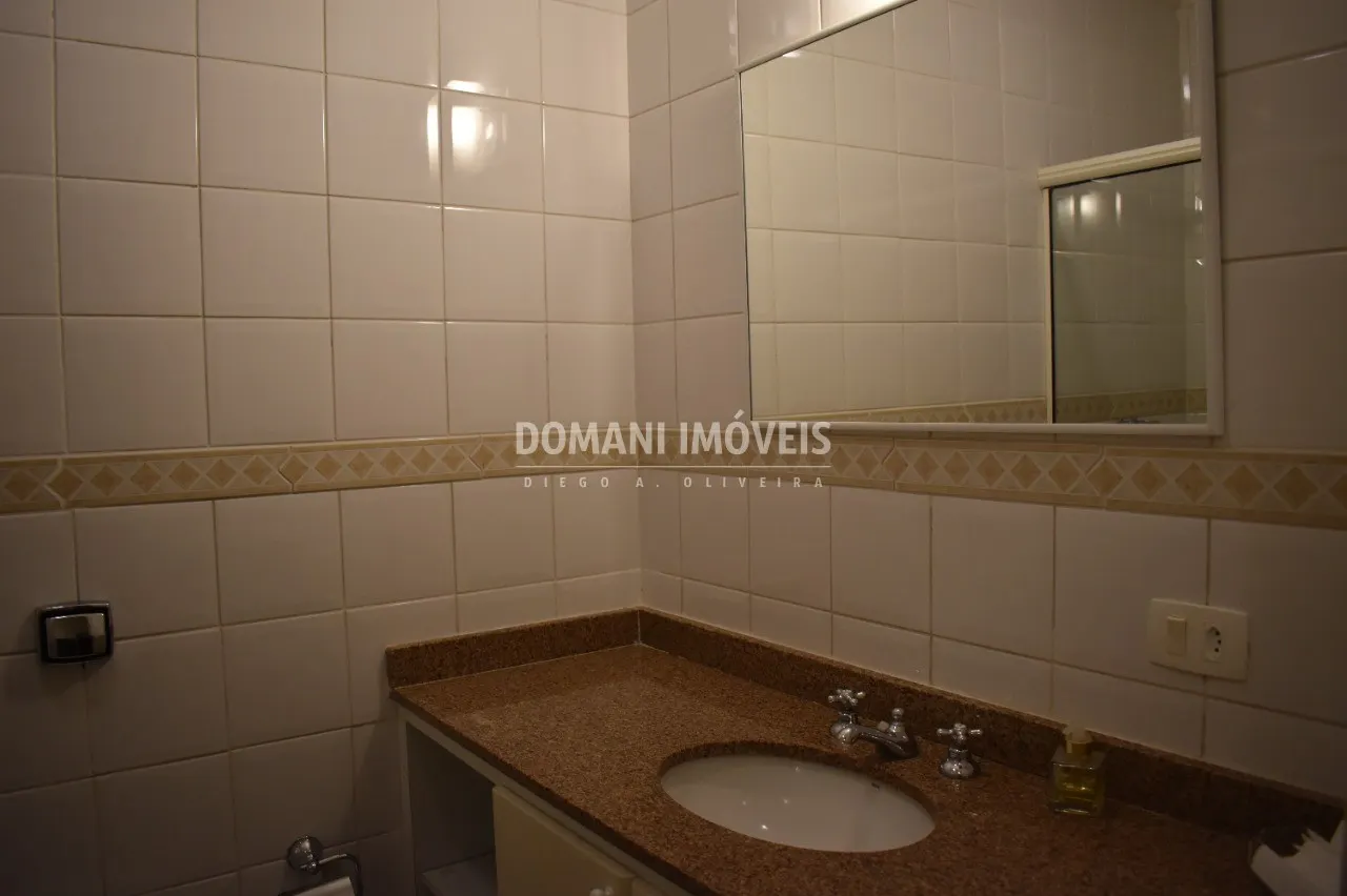 Casa à venda de 1.000 m² em Campos do Jordão, SP, Brasil