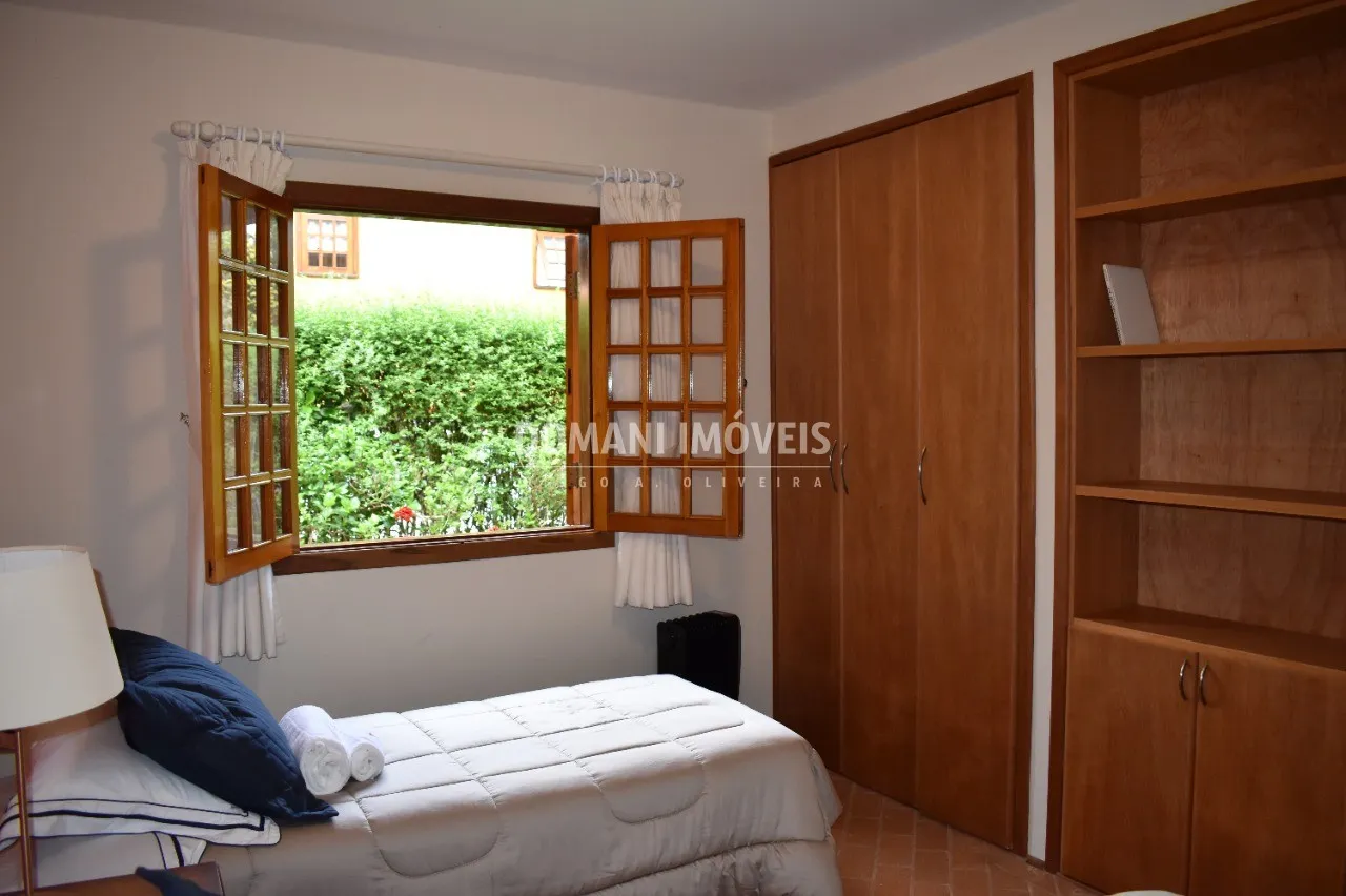 Casa à venda de 1.000 m² em Campos do Jordão, SP, Brasil