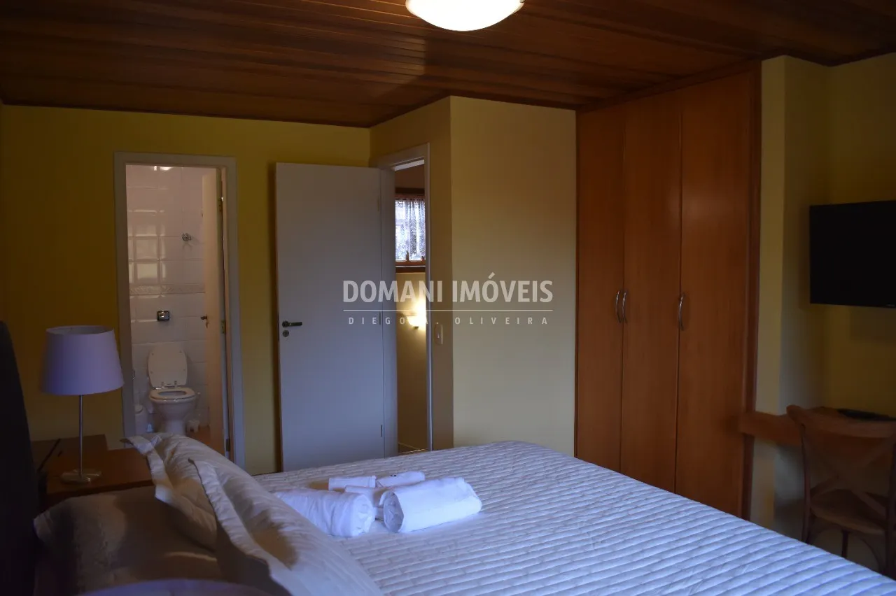 Casa à venda de 1.000 m² em Campos do Jordão, SP, Brasil