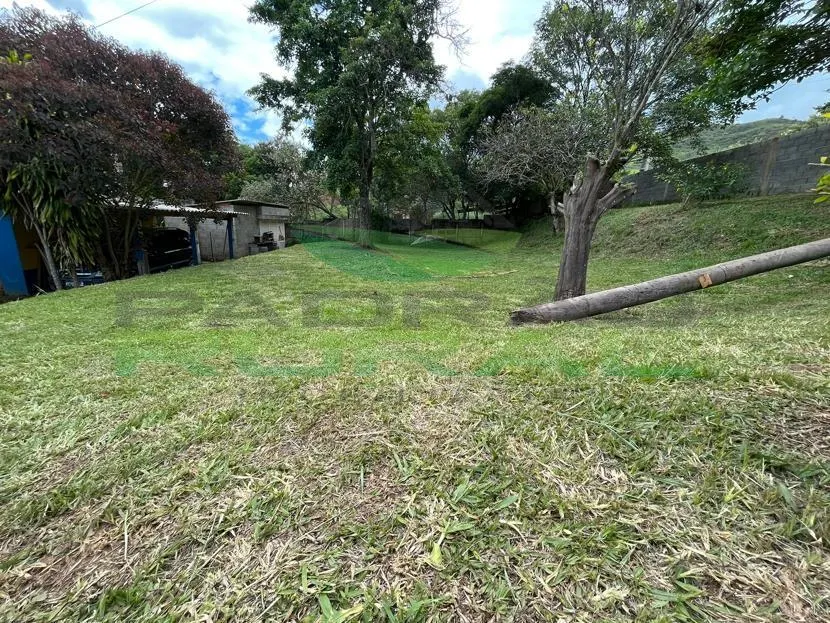 Chácara à venda de 3.000 m² em São Roque, SP, Brasil