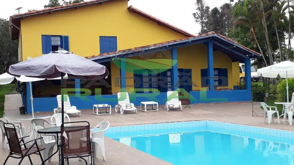 Chácara à venda de 3.000 m² em São Roque, SP, Brasil