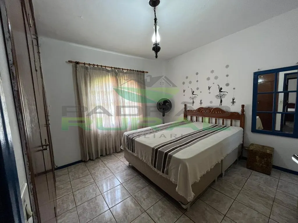 Chácara à venda de 3.000 m² em São Roque, SP, Brasil