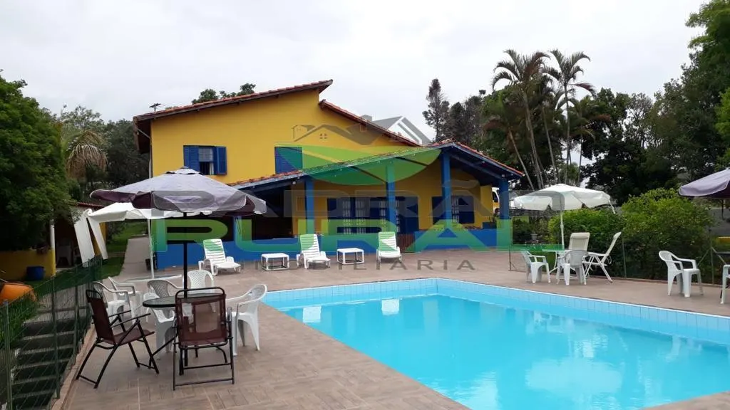 Chácara à venda de 3.000 m² em São Roque, SP, Brasil